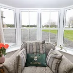 Hollymoor Hall Farm *