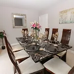 Hollymoor Hall Farm 度假居