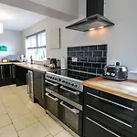 Hollymoor Hall Farm 度假居
