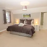 Hollymoor Hall Farm 度假居 *